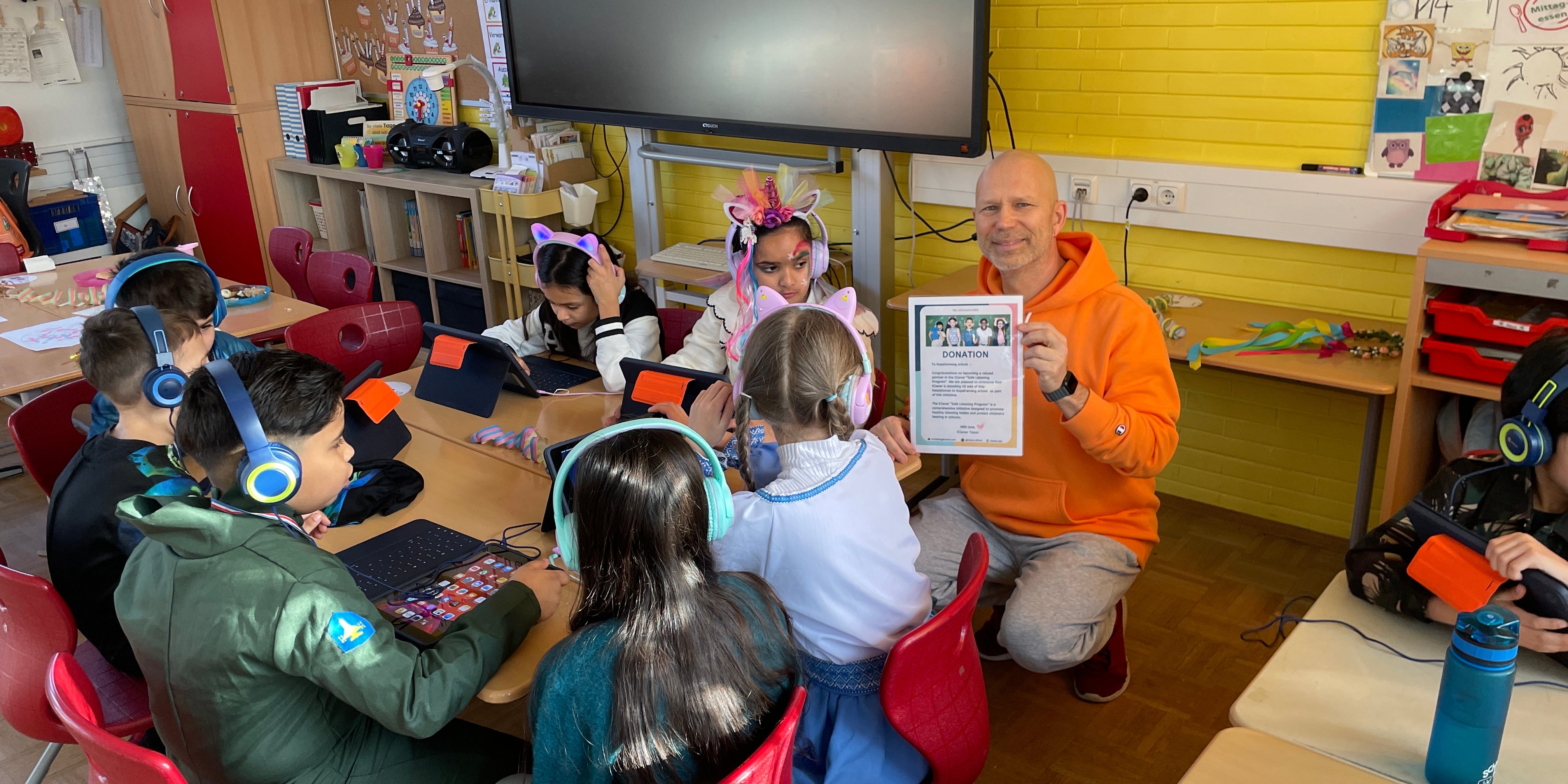 iClever Kid's Bluetooth Bone Conduction Headphones BTH17 (UK)